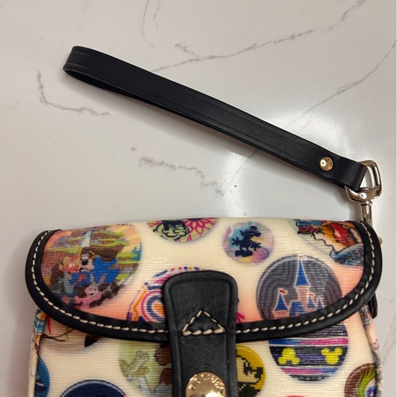 Dooney & Bourke Vintage Disney Flap Wristlet, Collectors Item, RARE- Like New! - Picture 11 of 16